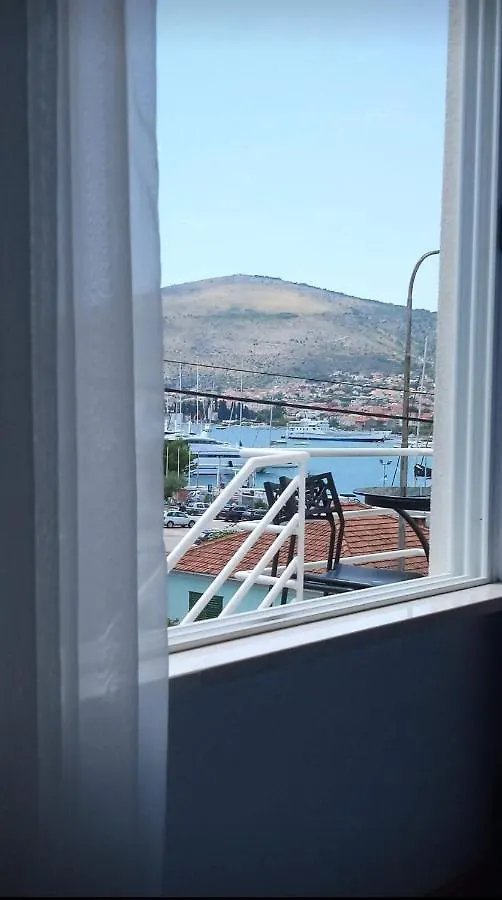 Villa Sarah Aparthotel